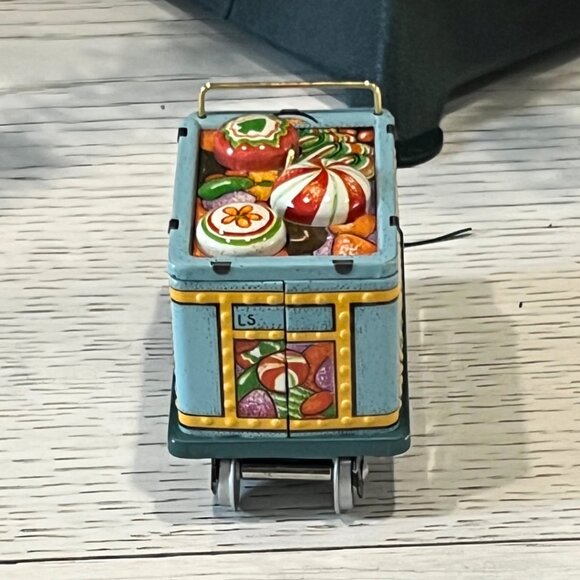 Vintage Lot Tin Hallmark Ornaments Locomotive Santa Snowman Train Car DAD Candy - Picture 16 of 16